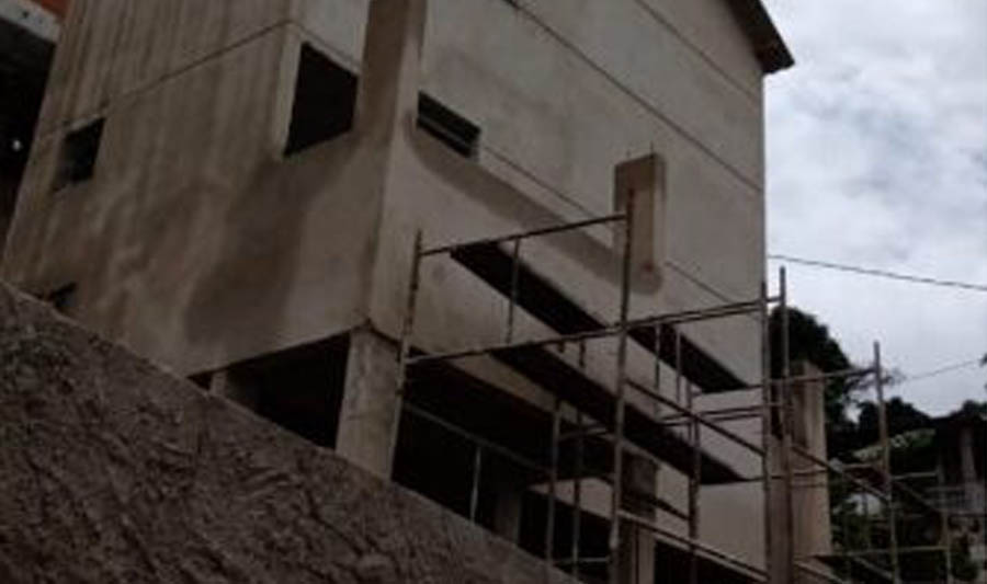 Famílias recebem moradia digna e segura no projeto Reconstrução