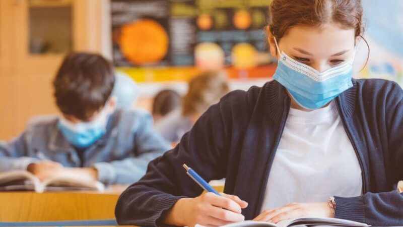 Prefeitura Municipal divulga protocolos para volta às aulas em Vitória