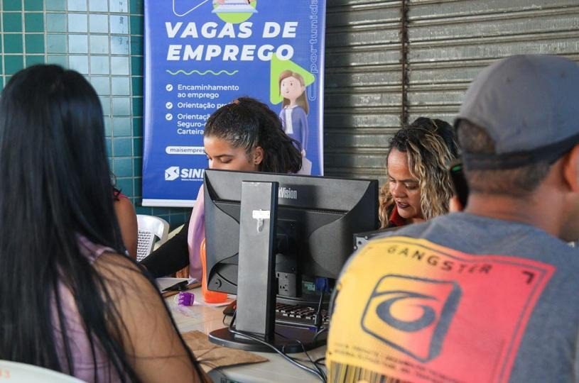 Sine da Serra promove sua última ação dentro do Terminal de Laranjeiras nesta quarta (31)