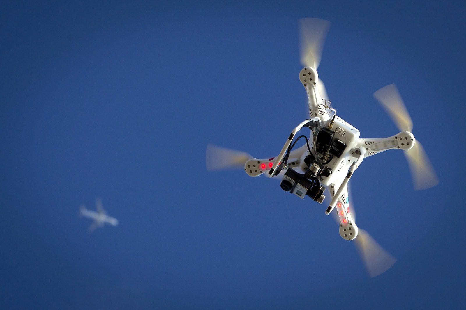 Serra investe na tecnologia dos drones para melhorar serviços públicos