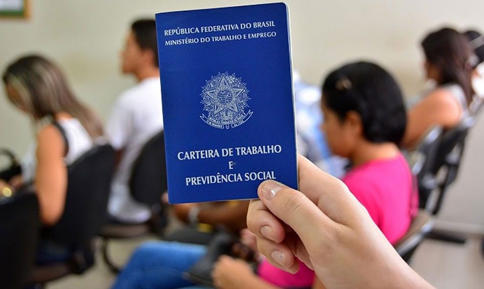 Serra lança projeto de incentivo à contratação de jovens sem experiência