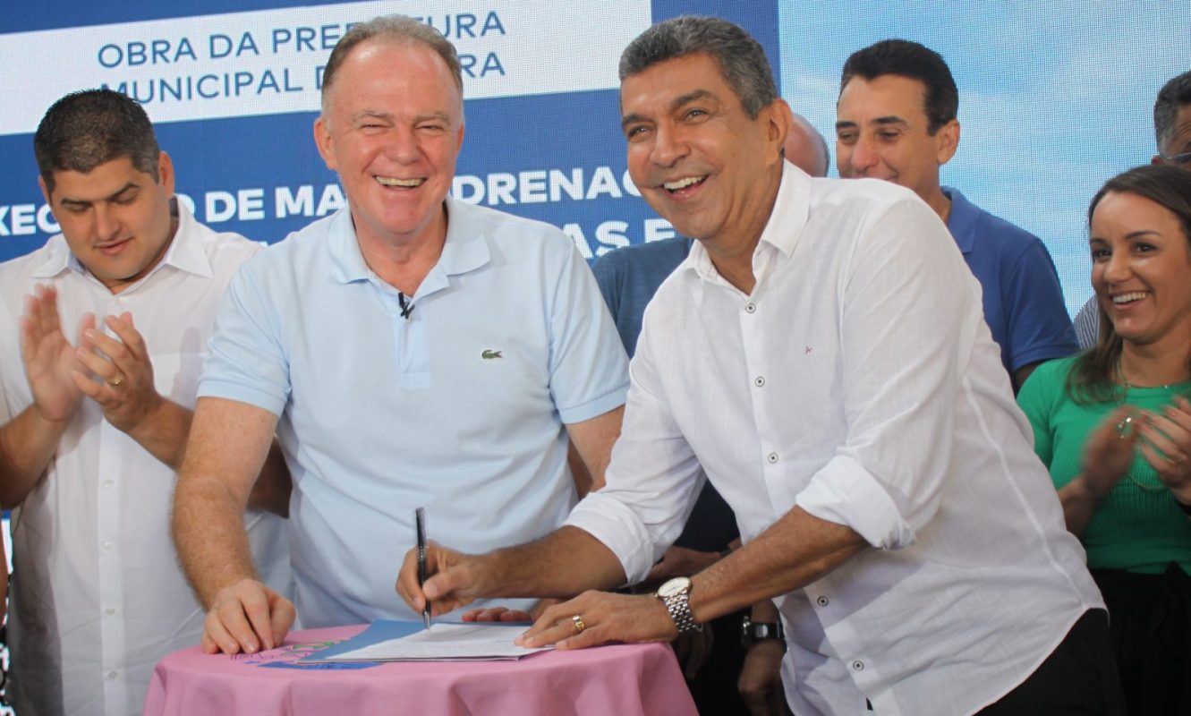 Casagrande marca presença na Serra para acompanhar obras, inaugurar farmácia popular e reunir empresários