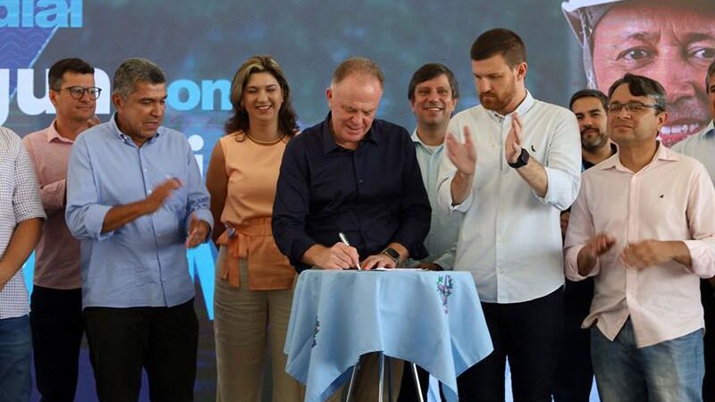 Casagrande inaugura expansão da ETA V visando eliminar cortes de água causados por barro