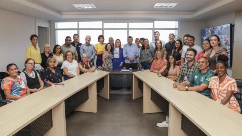 Serra anuncia programa de mutirão com 5 mil castrações gratuitas para o ano de 2024