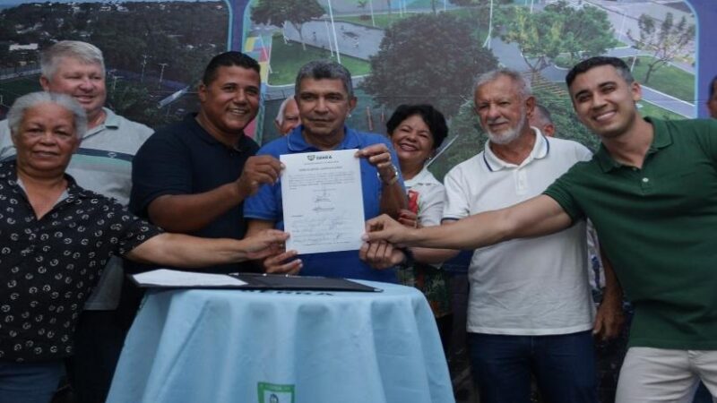 Comunidade de Maria Niobe comemora a construção de sua primeira praça