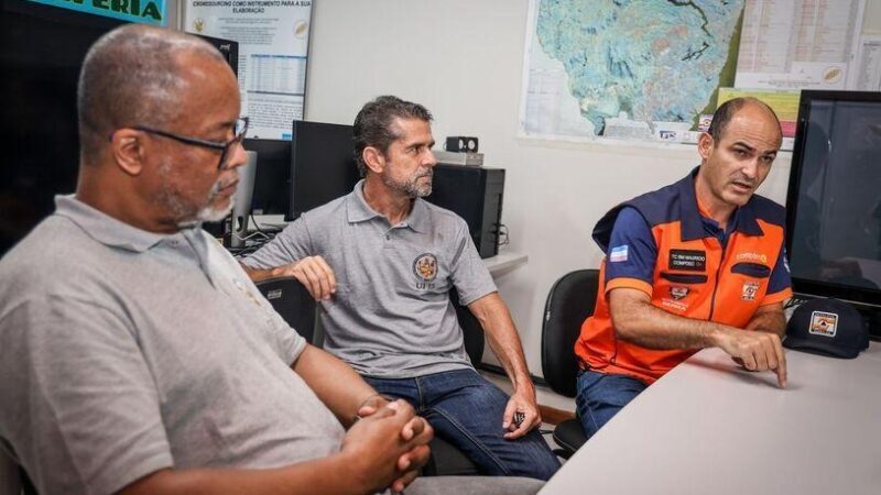 Defesa Civil da Serra detalha estudos sobre prevenção de desastres à Comissão de Infraestrutura da Ales