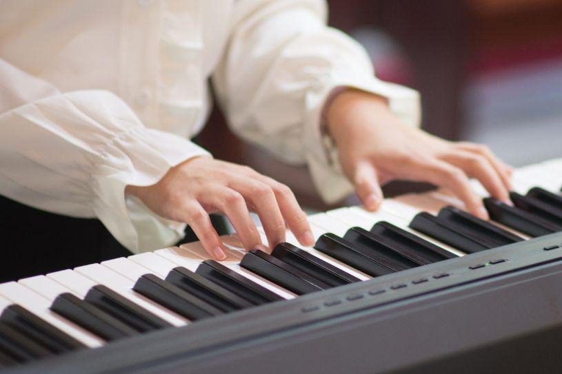 Polo UAB UnAC da Serra abre novas vagas para cursos de música nesta segunda (7)
