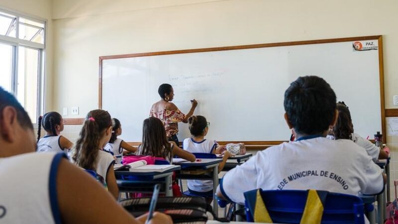 Serra abre inscrições para contratação temporária de professores nesta quarta (9)