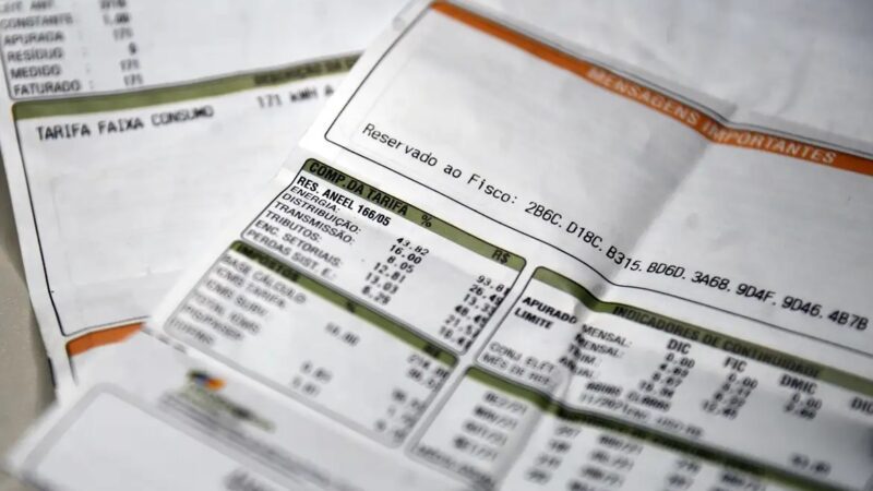 Governo quer apresentar proposta para isentar até 60 milhões de pessoas de pagar energia