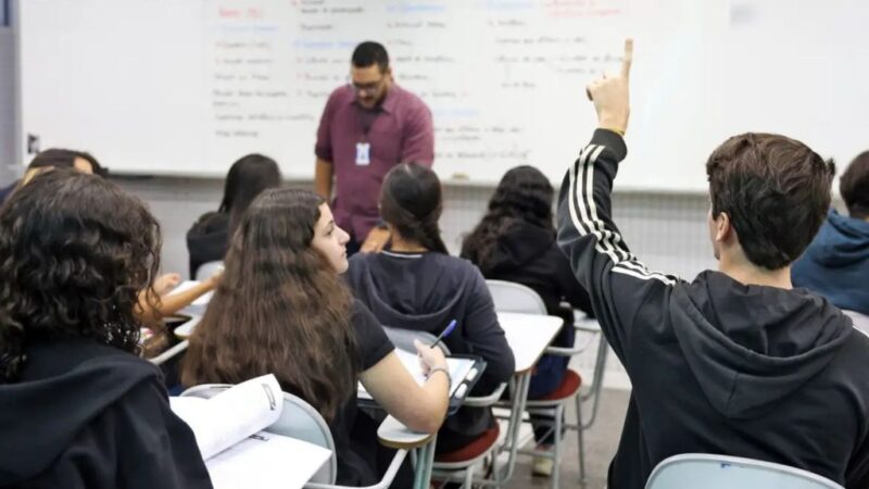 Inscrições abertas de provão gratuito para concluir os estudos em 1 dia