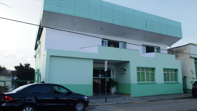 Prefeitura abre processo seletivo para todos os níveis de escolaridade e salários de R$ 4,7 mil