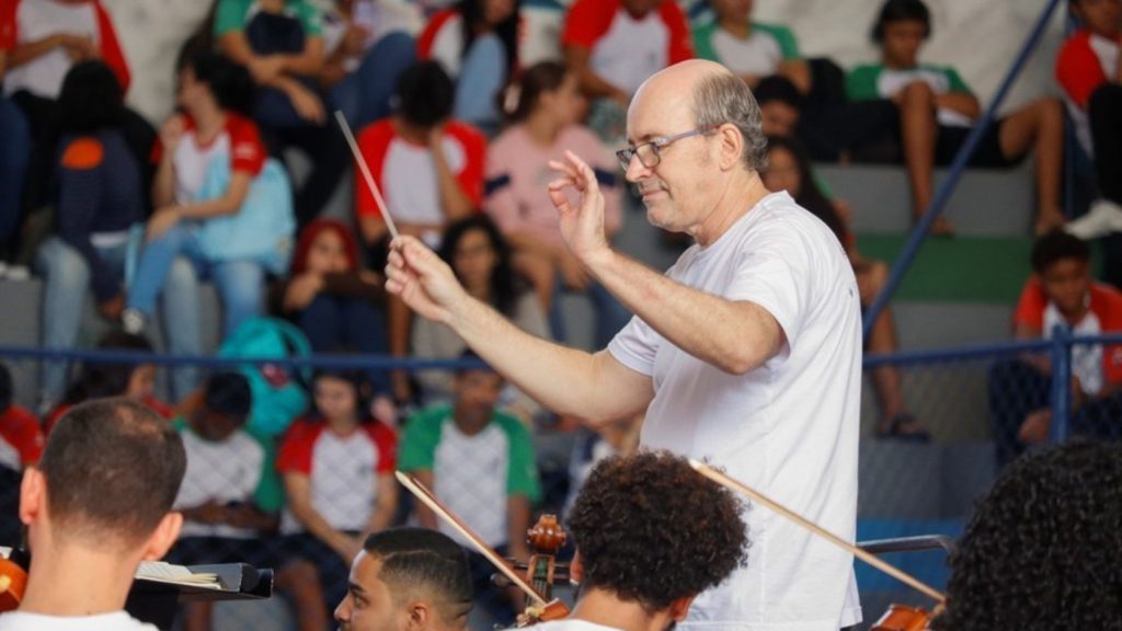 Orquestra Sinfônica realiza concertos em escolas públicas da Serra