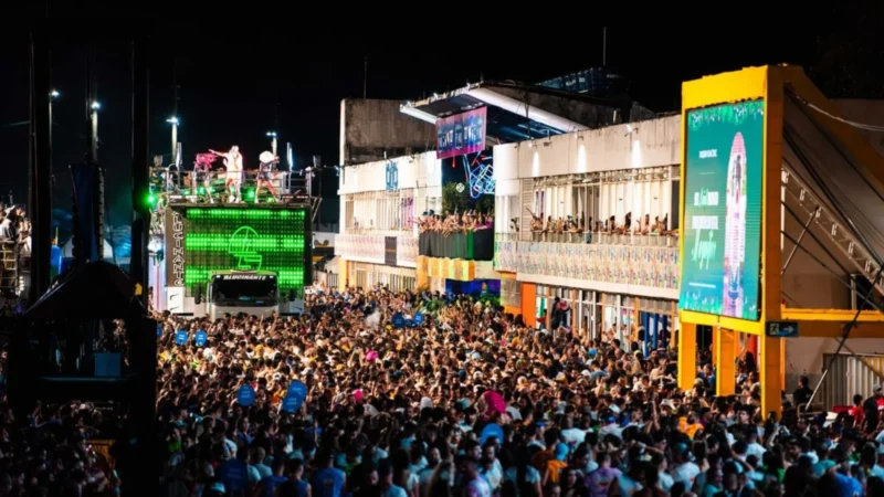 Ceturb monta esquema especial de ônibus para o Vital em Vitória neste fim de semana
