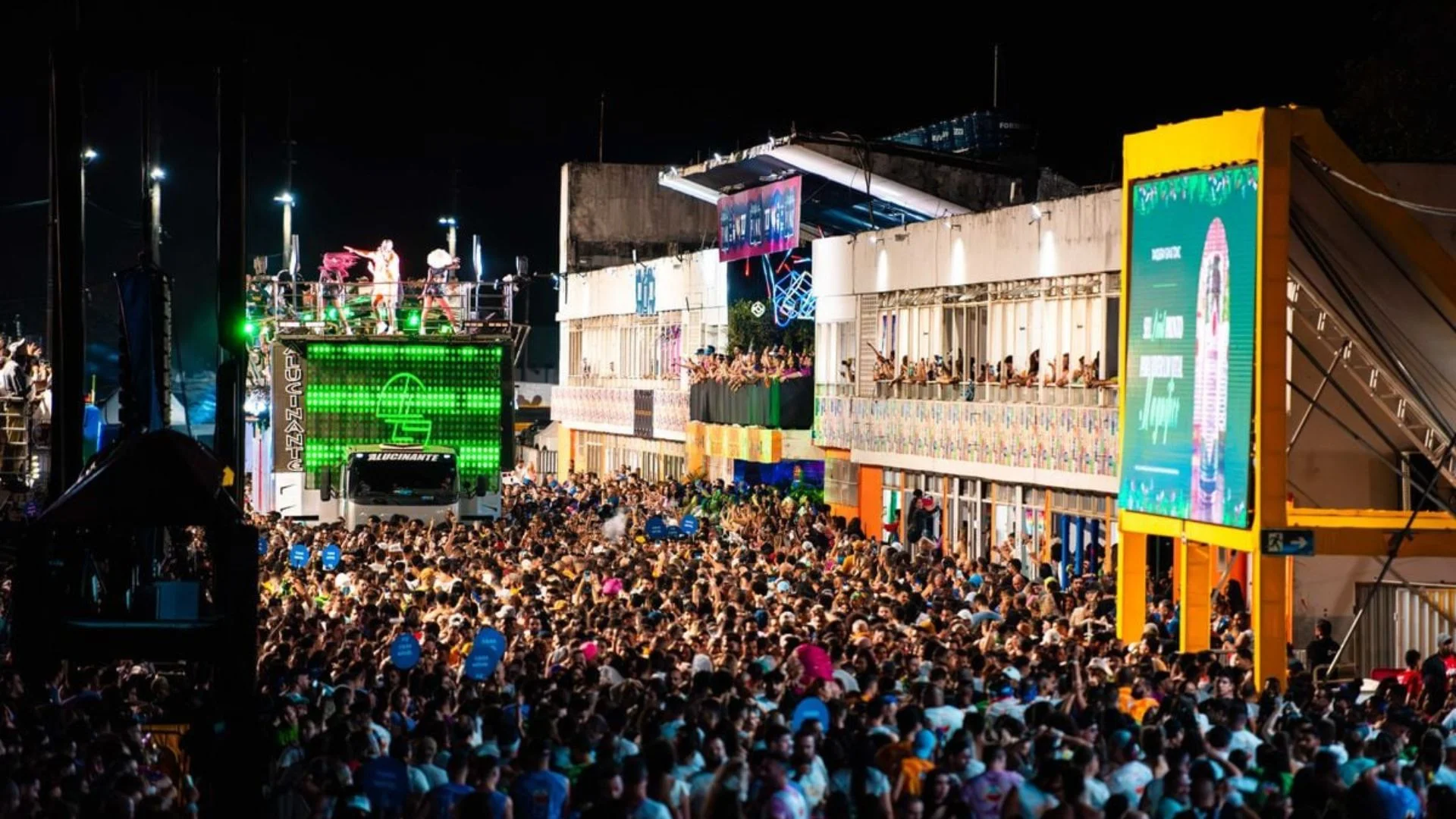 Ceturb monta esquema especial de ônibus para o Vital em Vitória neste fim de semana