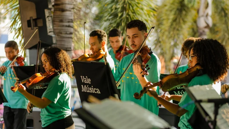 Vale Música celebra 25 anos com concerto “Festa Brasileira” gratuito no Parque da Cidade, na Serra