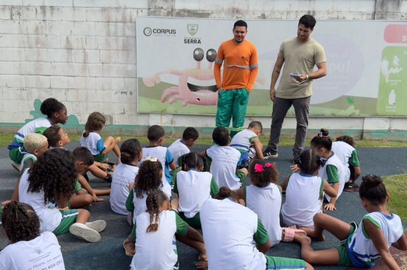 Aula prática em ecoponto promove consciência ambiental