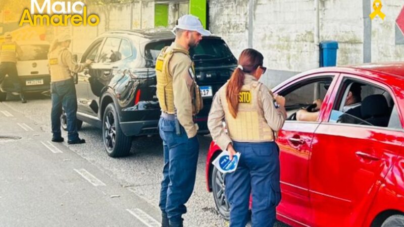 Serra reforça conscientização no trânsito e supera 1,5 mil abordagens