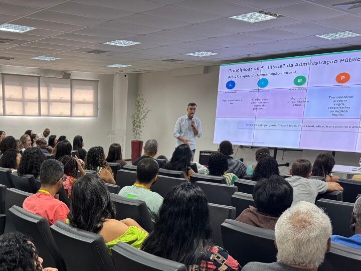 Prefeitura da Serra amplia equipe da Assistência Social com posse de 60 efetivos