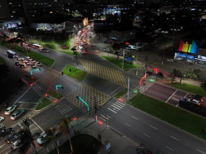 Avenida inteligente e serviços digitais mostram avanço tecnológico na Serra