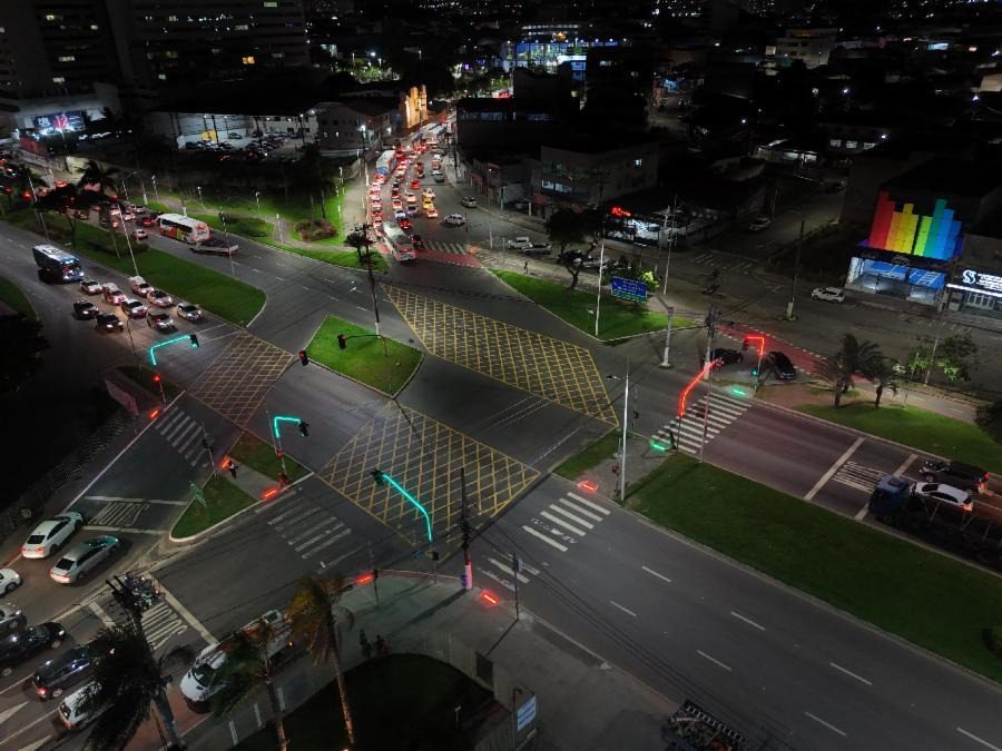 Avenida inteligente e serviços digitais mostram avanço tecnológico na Serra