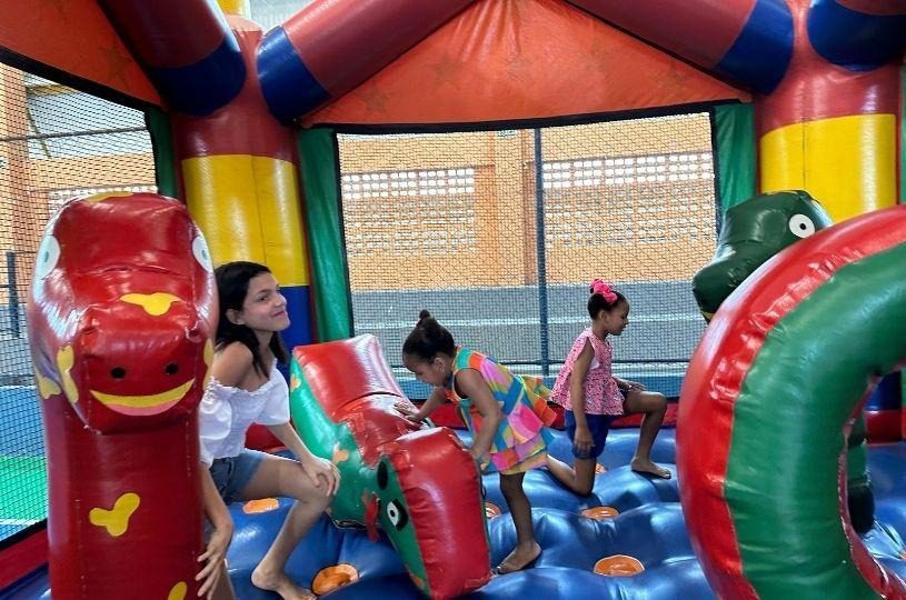 Serra promove dia de lazer para crianças com atrações gratuitas no Parque da Cidade
