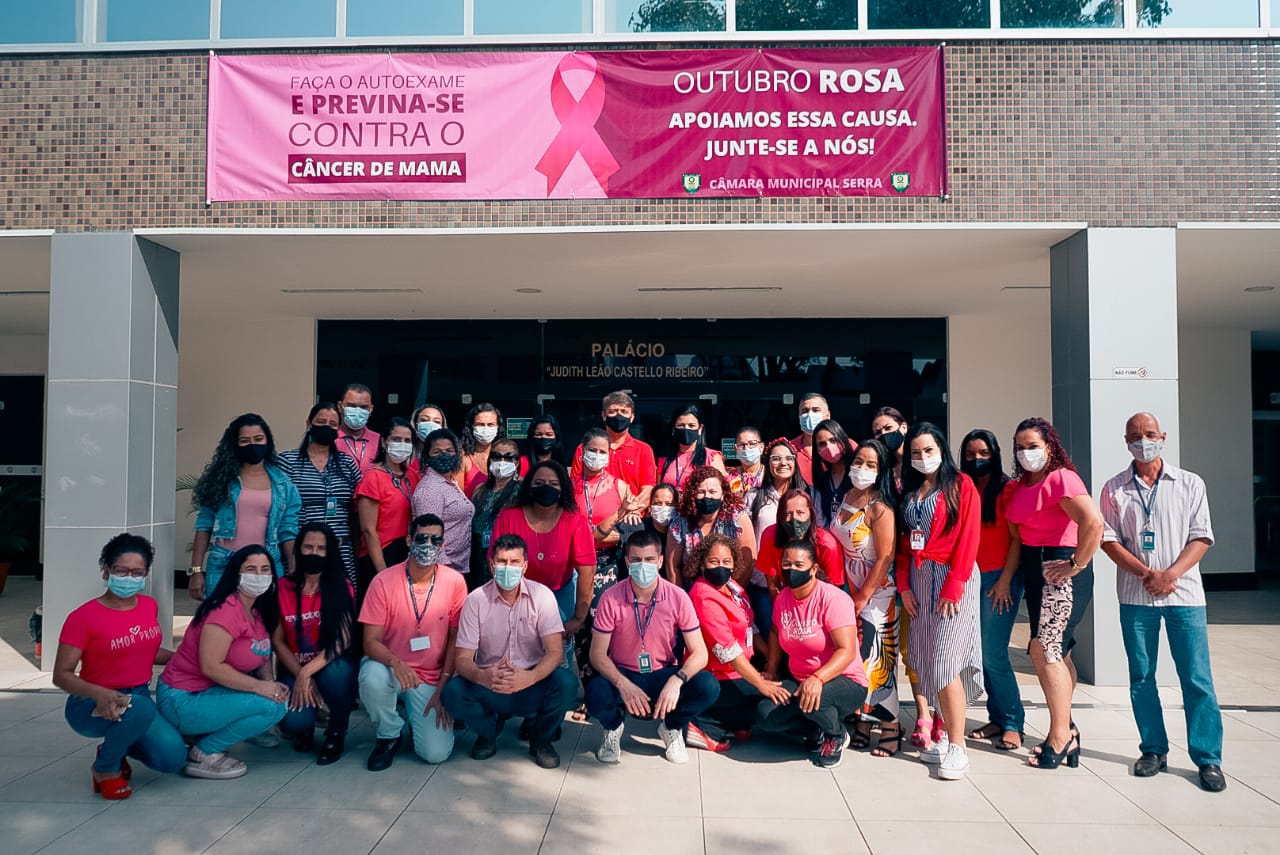 Câmara da Serra conscientiza servidores e apoia movimento sobre o Outubro Rosa