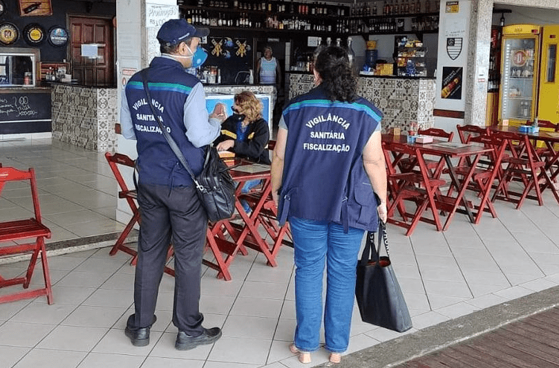 Vigilância Sanitária/Procon Serra: ações de fiscalização educativa estão sendo feitas em toda a orla da Serra