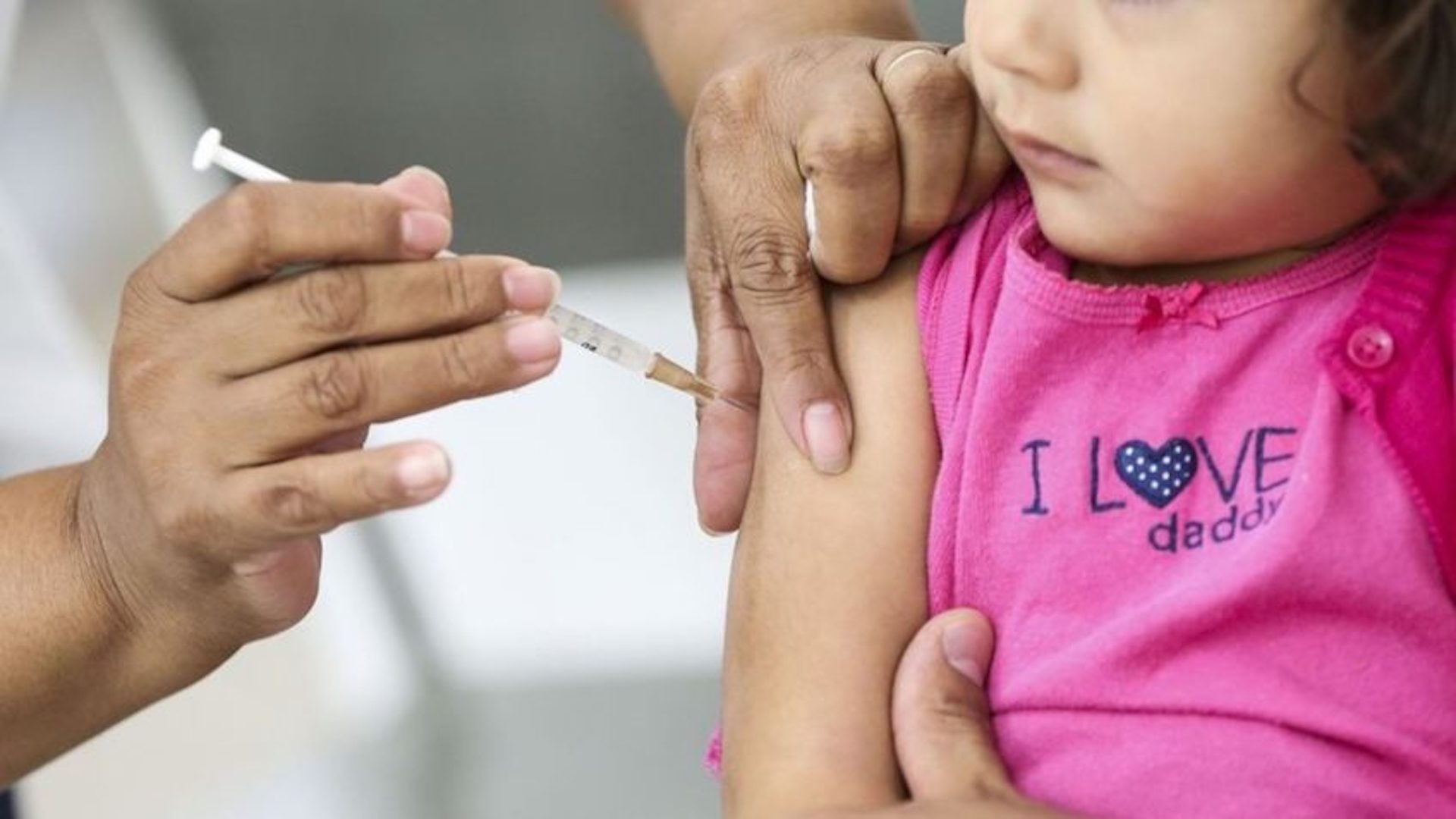 Covid-19: Serra inicia vacinação da segunda dose da Pfizer Pediátrica