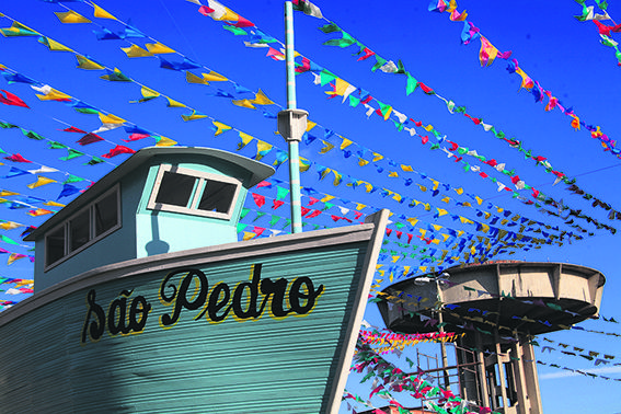 Festa de São Pedro reúne 16 mil fiéis na Serra