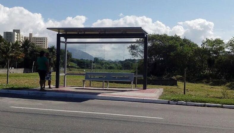 Secretaria de Obras fará revitalização em abrigos de ônibus no município da Serra