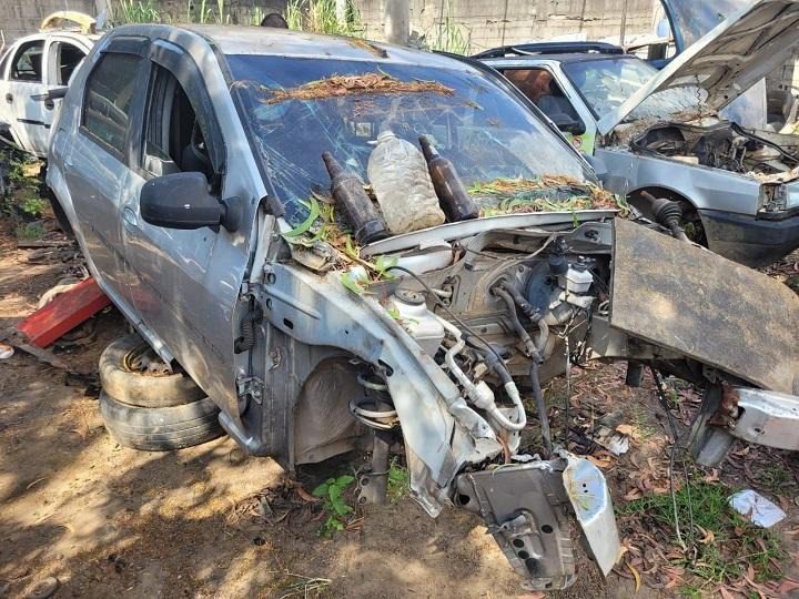 Guarda da Serra e PC estouram desmanches de carros roubados em Jacaraípe e Novo Horizonte