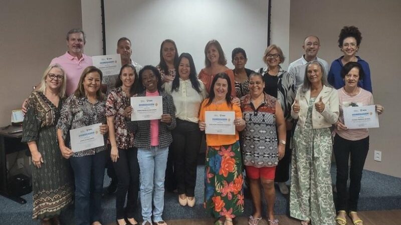 Felizes e emocionados no evento “A vida não para” do IPS.