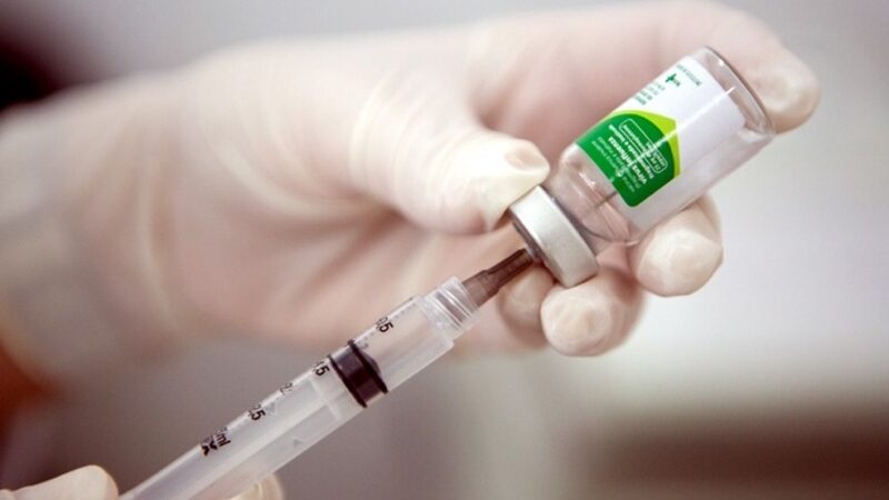 Vacinação sem agendamento estará disponível no fim de semana em shopping e unidades regionais de saúde