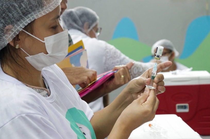 Serra oferece vacinação contra a Influenza sem necessidade de agendamento no sábado (11) e domingo (12)