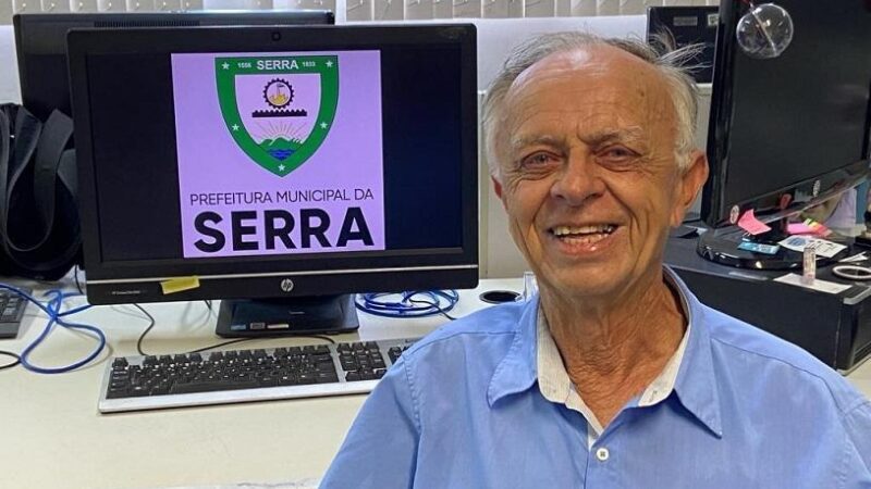 Criador do Brasão do município se emociona ao contar a história de Serra nos seus 467 anos