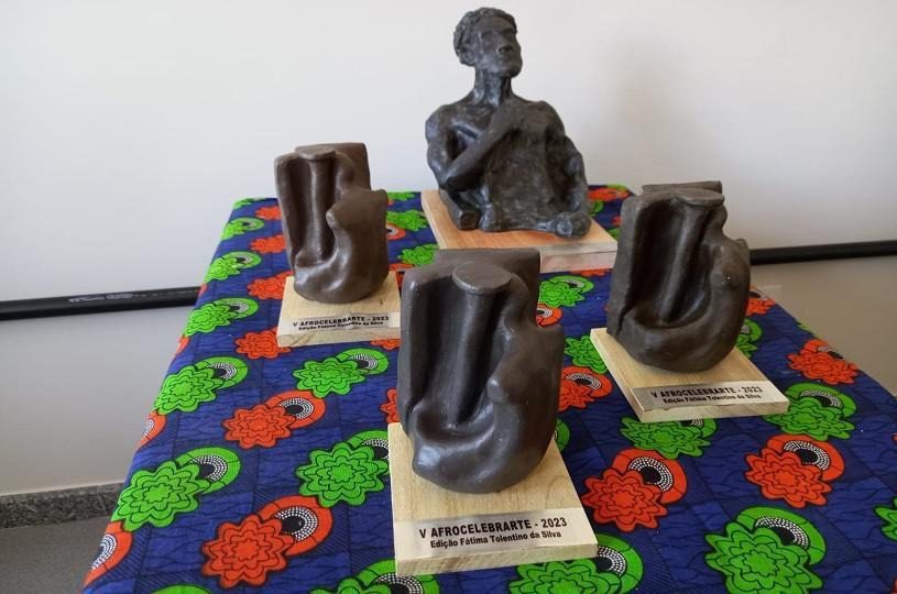 Afrocelebrarte: Reconhecimento do troféu Chico Prego será concedido a projetos de educação antirracista