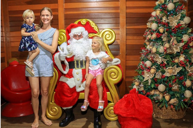 Natal no Parque da Cidade: Papai Noel e majestosa árvore de 23 metros deslumbram os visitantes