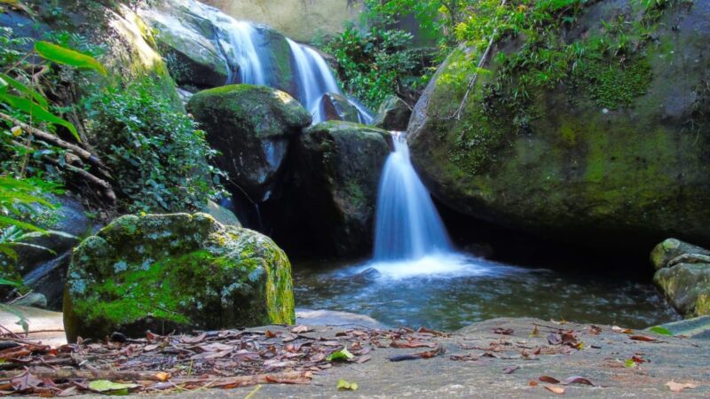 Conheça a magia do pôr do sol a 700 metros de altitude na Serra – Descubra como!