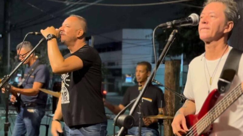 Happy hour em Bicanga terá muito rock com as bandas 7+, Decarock’s e Márcio Brandão