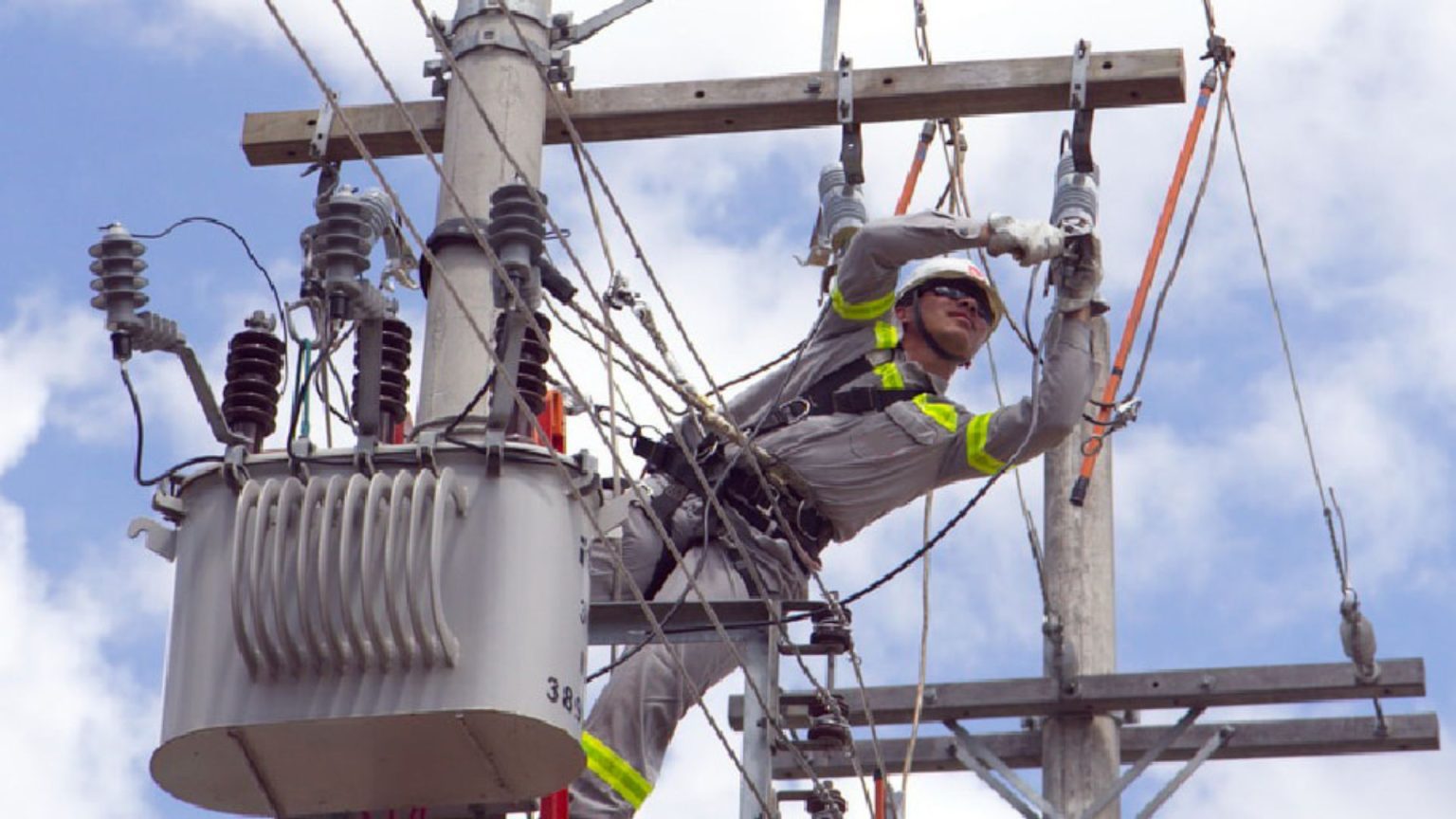 EDP alerta para possível interrupção de energia em bairros da Serra nesta sexta e sábado; veja quais