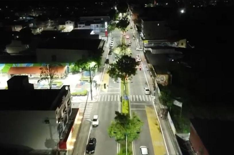 Avenida José Rato recebe modernização com nova iluminação em LED