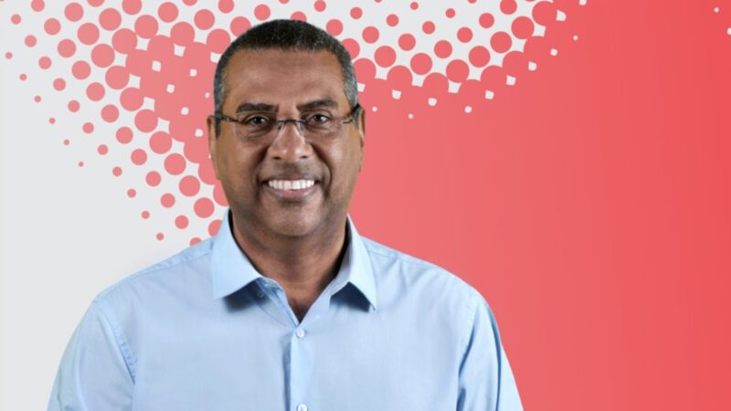 O PT tem pré-candidato na Serra: partido lança o nome de Professor Roberto Carlos para a prefeitura