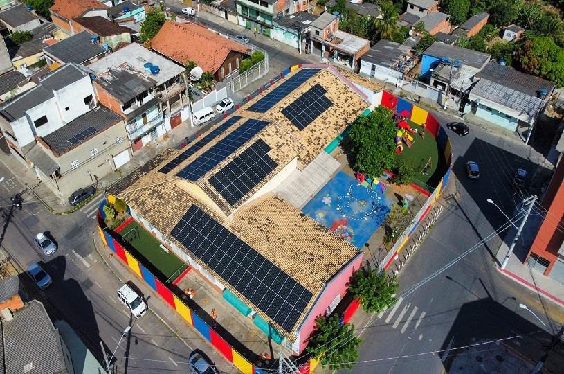 Serra + Sol: Rede municipal de escolas da Serra alcança 100% de energia solar