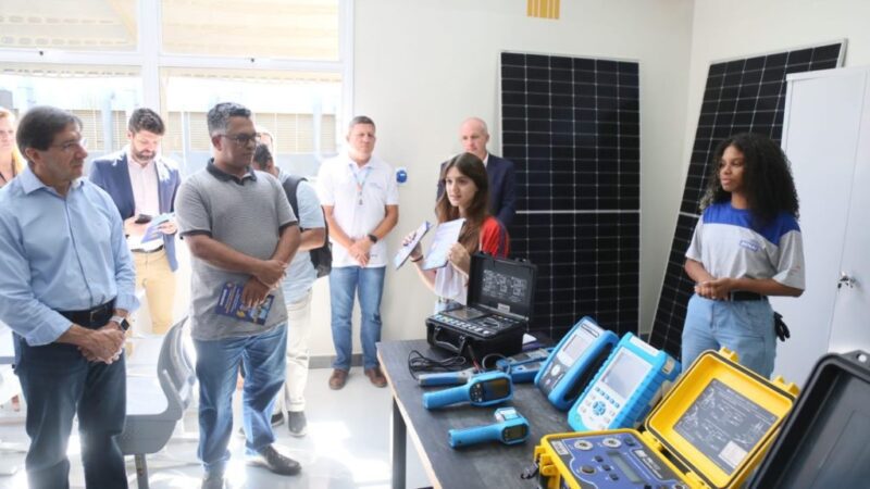 Senai Serra inaugura o 1º Centro de Excelência em Energias Renováveis do ES