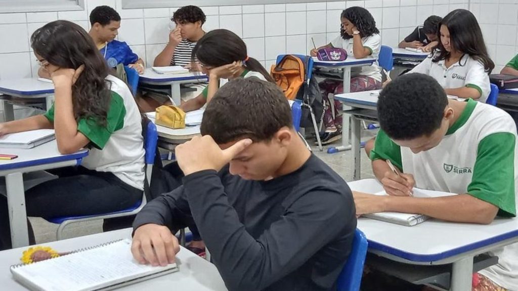 Período de rematrícula e transferência interna em escolas da Serra termina no dia 6 de novembro