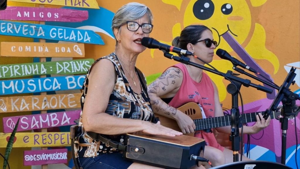 Feijoada, drinks, pagode e samba animam o fim de semana em Bicanga