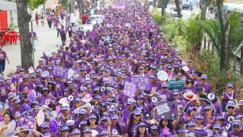 Dança e felicidade marcam festa de encerramento de 2024 para mais de 800 idosos