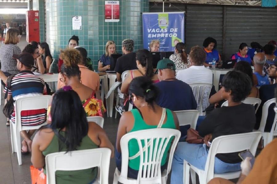 Blitz do Emprego no Terminal de Laranjeiras marca encerramento das ações do ano nesta segunda (16)