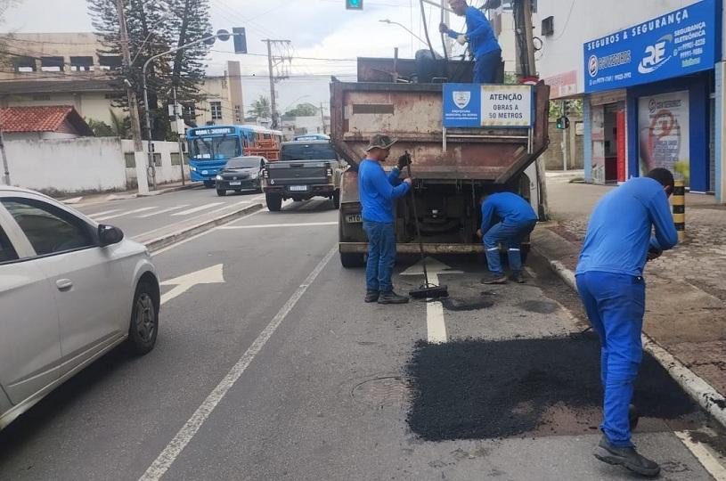 Serra inicia operação tapa-buraco nas principais vias a partir de sábado (11)