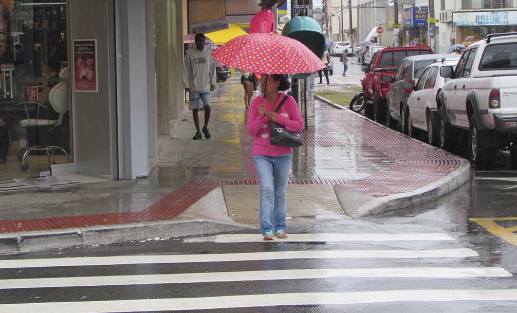 Chuva abre a semana na Serra; Confira a previsão do tempo